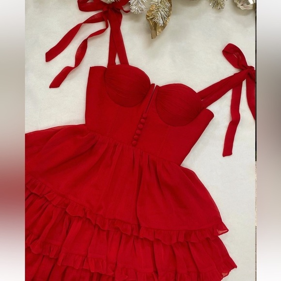 ADEIRLINA sweetheart neckline true red dress. - Picture 14 of 17